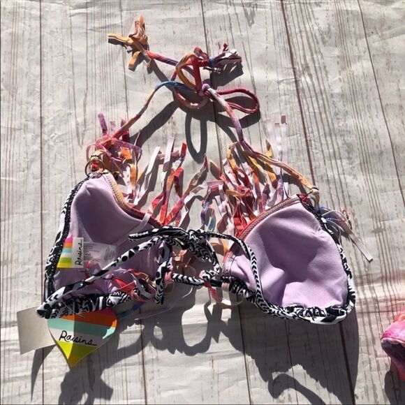 Raising triangle top with ruffles size Small with tags Ipsy bag - Picture 6 of 11